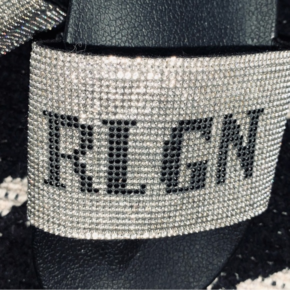 TRUE RELIGION MEYER ENCRUSTED CRYSTAL RHINSTONE | RUBBER SLIDES | Sz 7 | USED - Picture 7 of 8